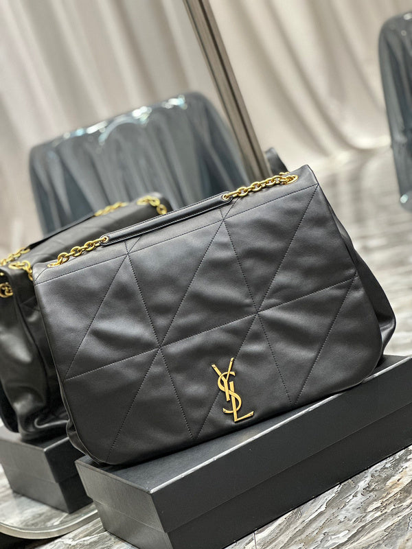 Amelia - YSL Bag - 1933