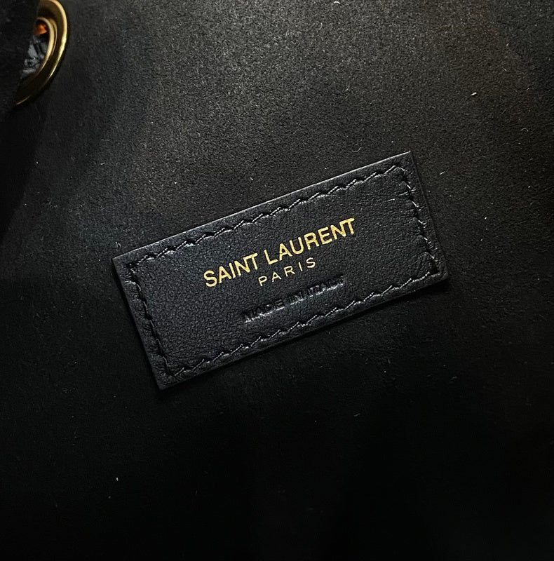 Amelia - YSL Bag - 2049