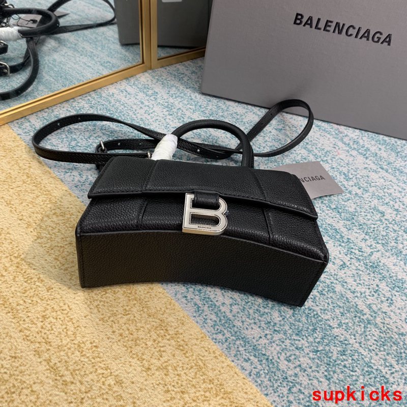 Amelia- BG Hourglass Bags - 164