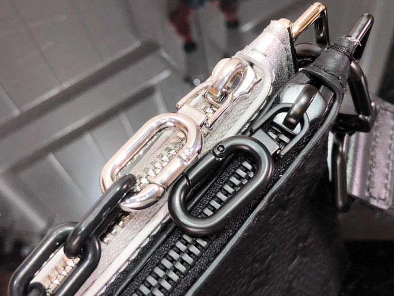 Fan Fashion Lu-Vi Bags - 16912
