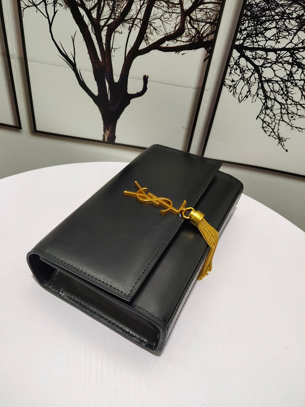 Amelia - YSL Bag - 3549