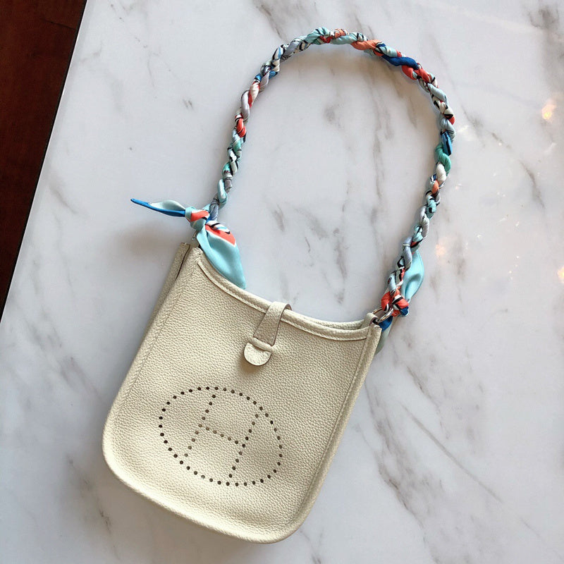 Amelia - HMS Bags - 1490