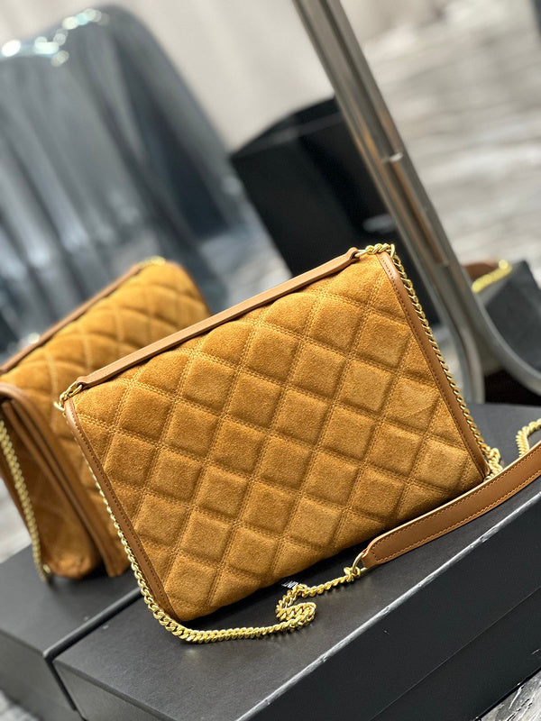 Amelia - YSL Bag - 2468
