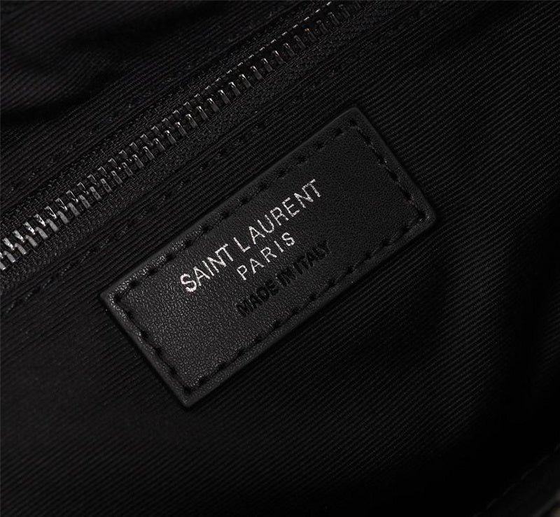 Amelia - YSL Bag - 2593