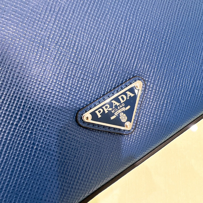 Amelia - PD Wallets - 020