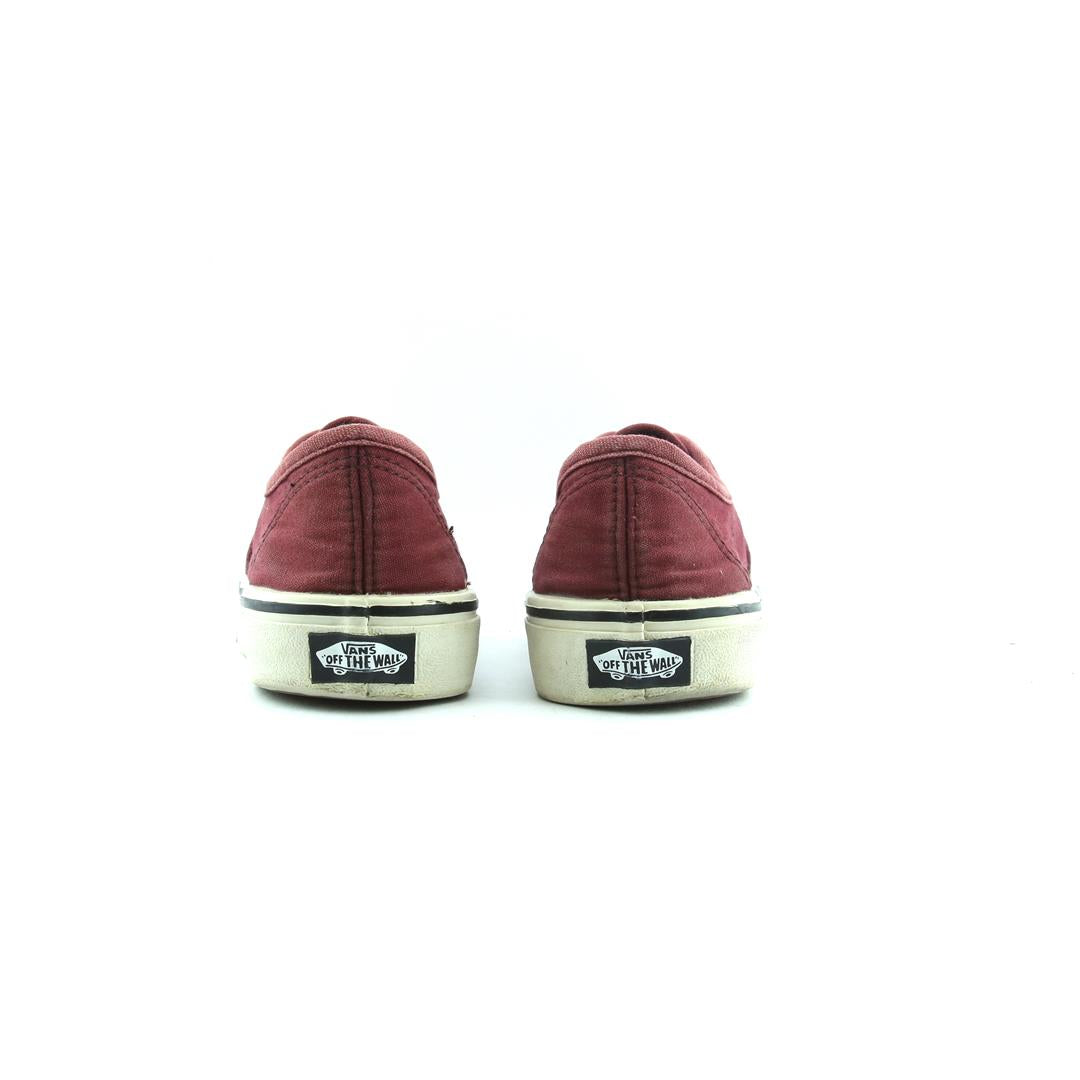 VANS AUTHENTIC