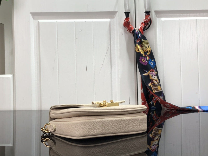 Fashion Lu-Vi bags - 3525