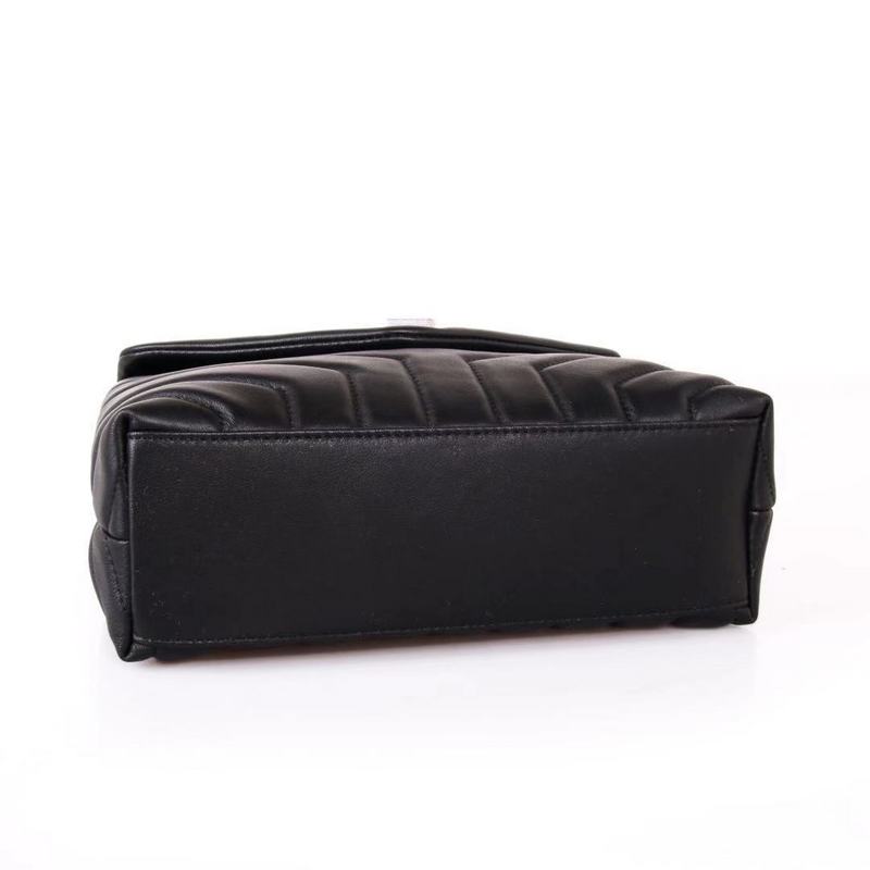Amelia - YSL Bag - 3875