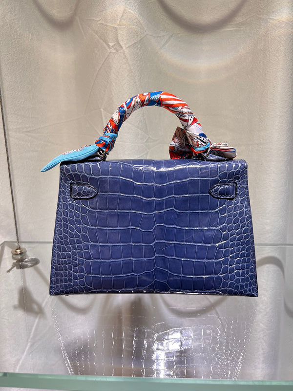 Amelia - HMS Bags - 1622