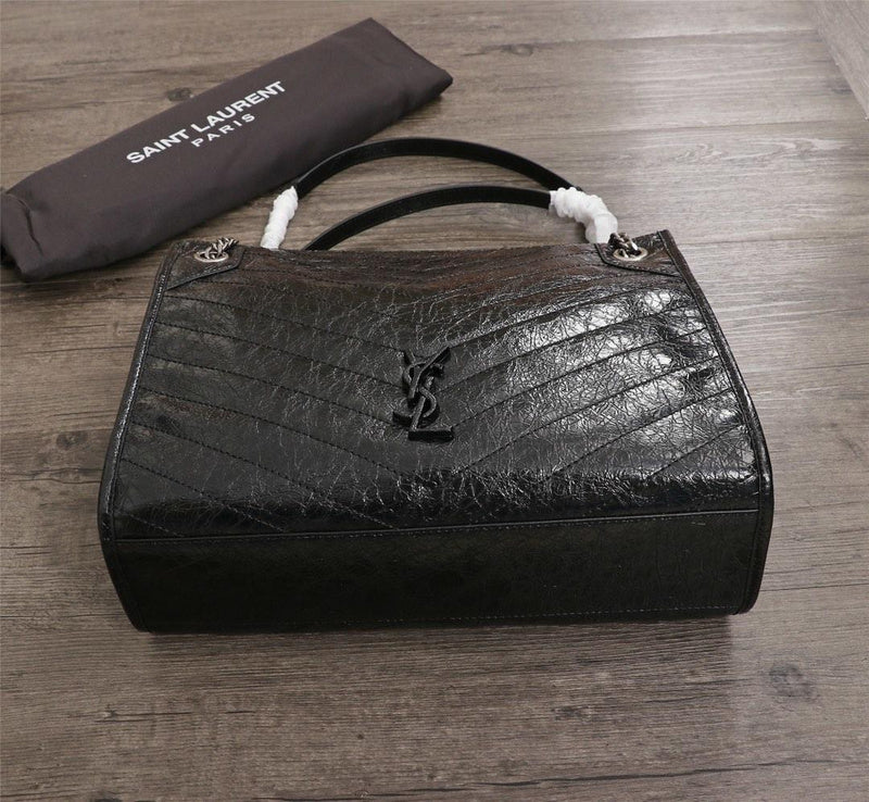 Amelia - YSL Bag - 2957