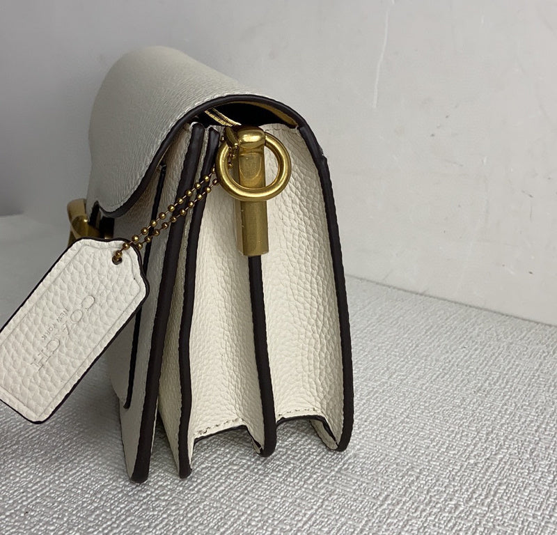 Amelia-i CAH Bags - 171