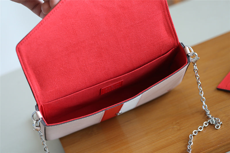 Fan Fashion Lu-Vi bags - 9015