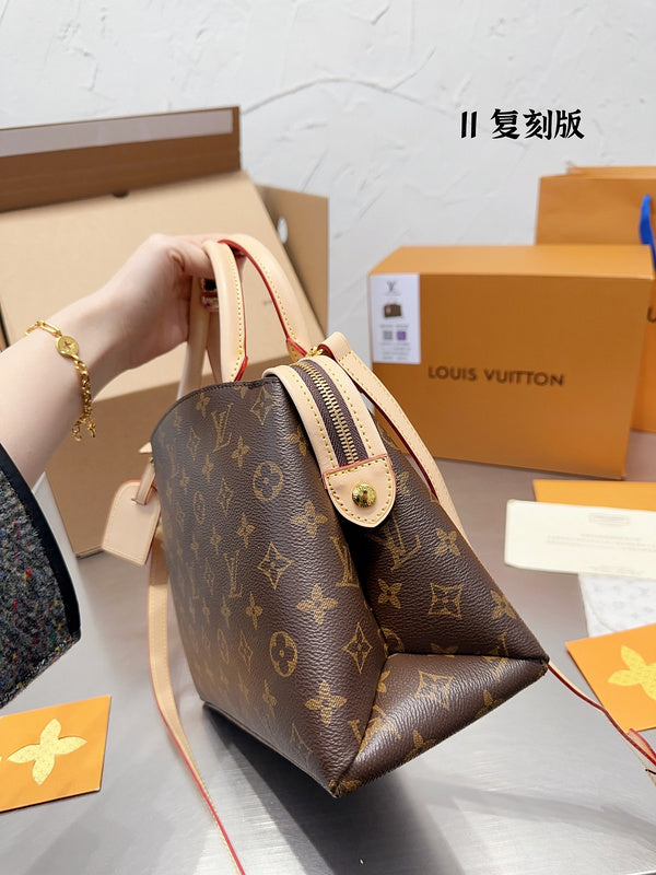 Amelia - LV Bags - 15120