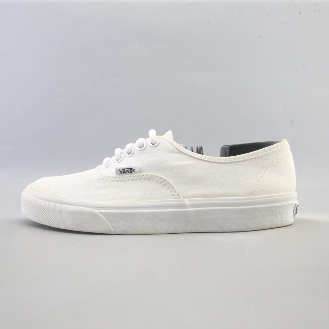 VANS AUTHENTIC