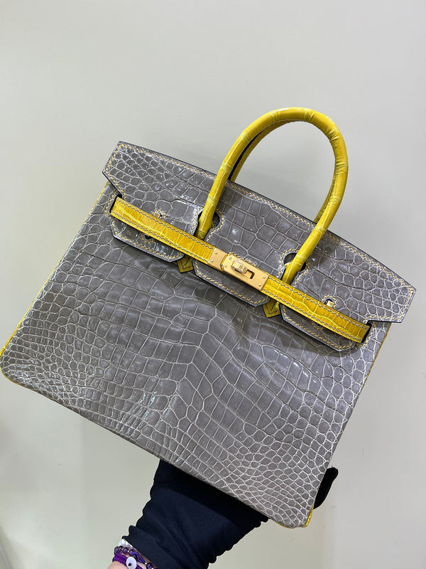 Amelia - HMS Bags - 1659