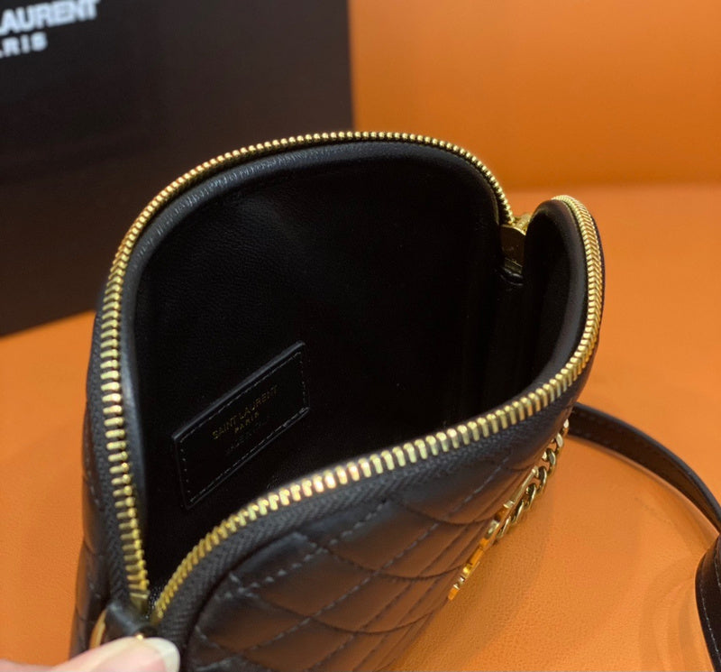 Amelia - YSL Bag - 2056