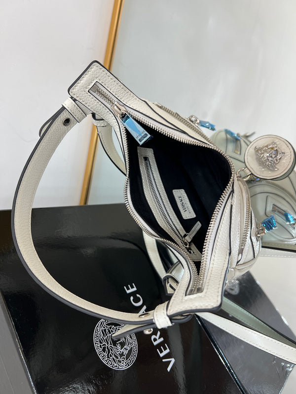 Amelia's Bag Gallery - VAR Bags - 010