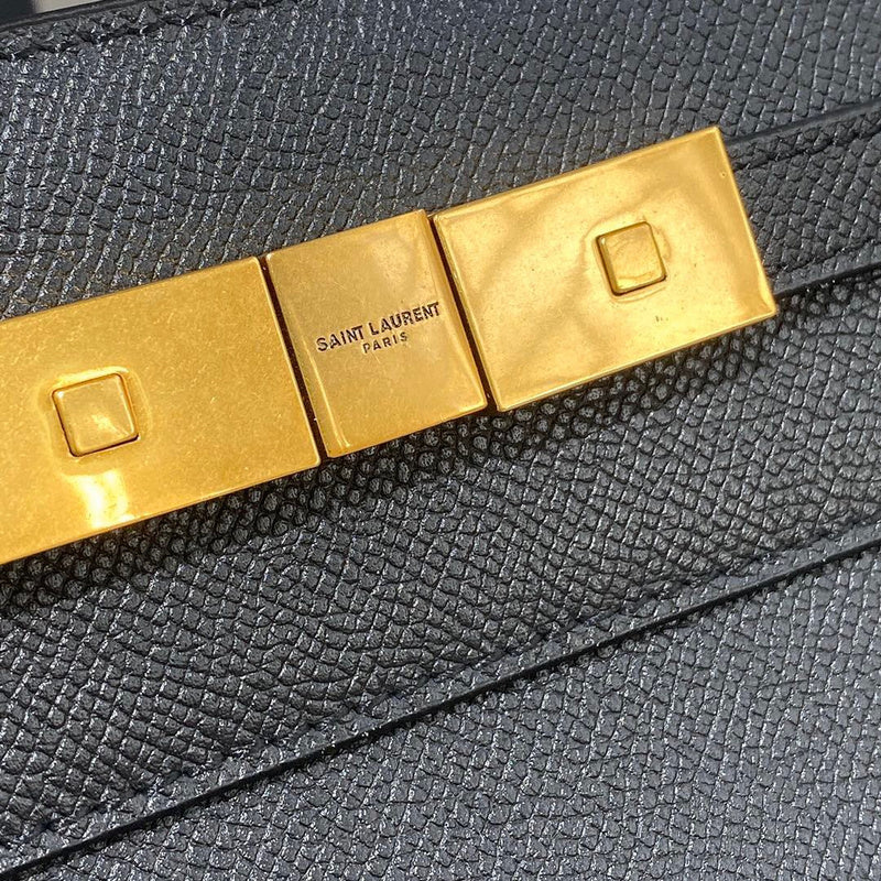 Amelia - YSL Bag - 4096
