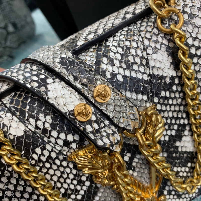Amelia's Bag Gallery - VAR Bags - 268