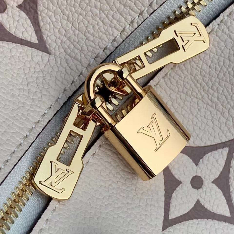 Fan Fashion Lu-Vi bags - 17459