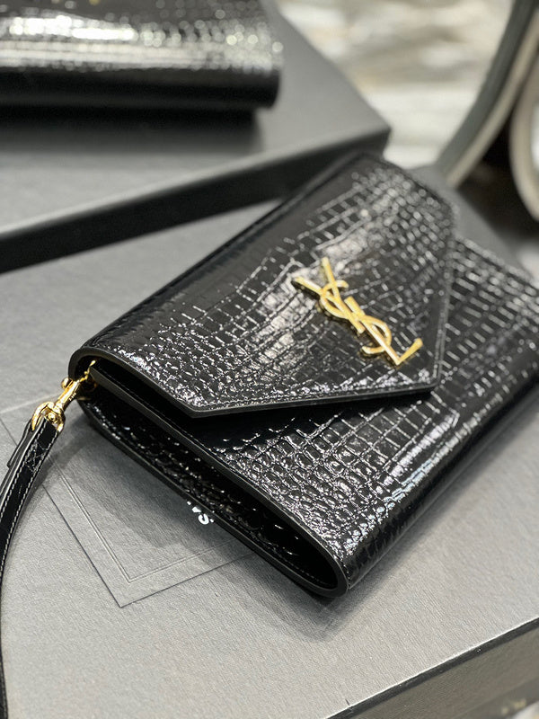Amelia - YSL Bag - 3955