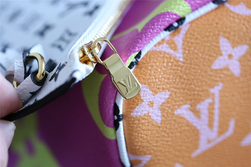 Fan Fashion Lu-Vi bags - 8077