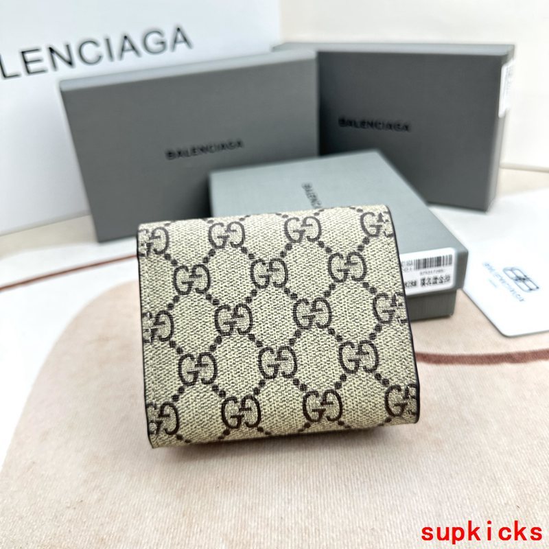 Amelia- Mix Wallets - 600