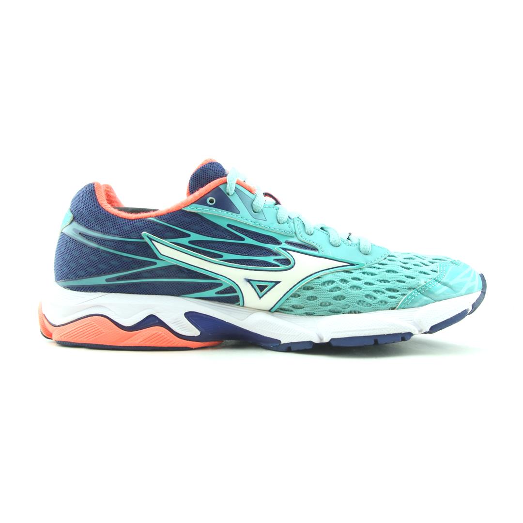 MIZUNO WAVE CATALYST 2