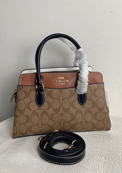 Amelia-i CAH Bags - 104