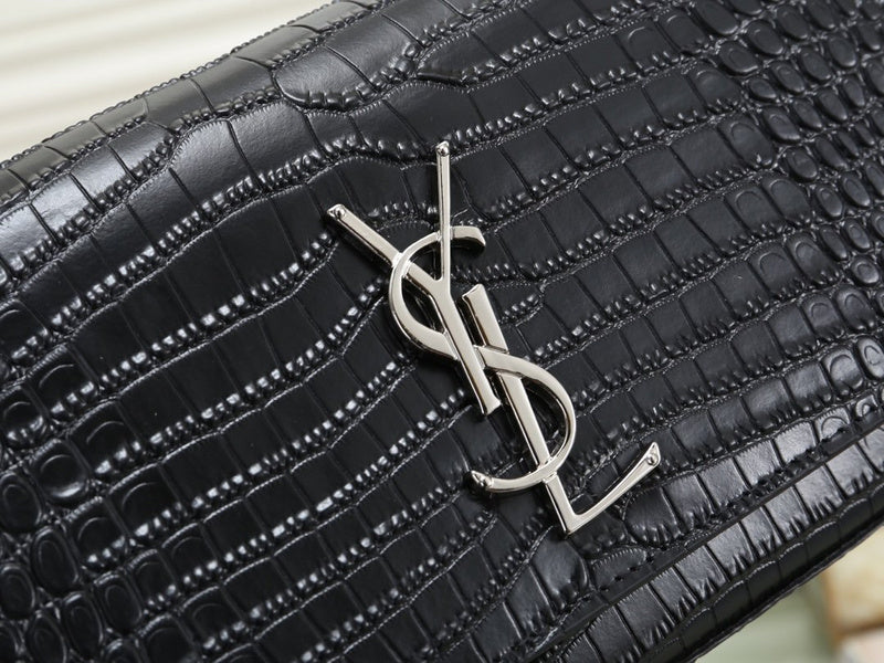 Amelia - YSL Bag - 3583