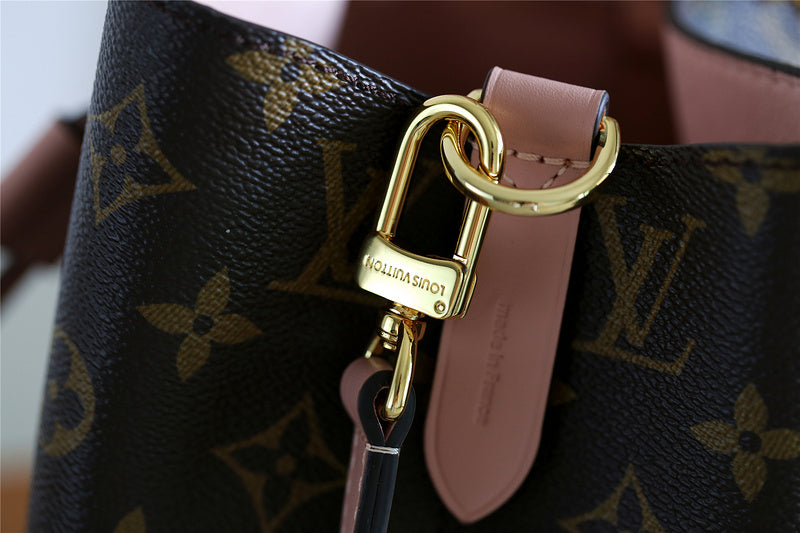 Fan Fashion Lu-Vi bags - 8578