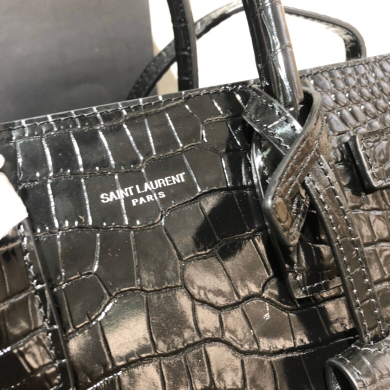 Amelia - YSL Bag - 4023