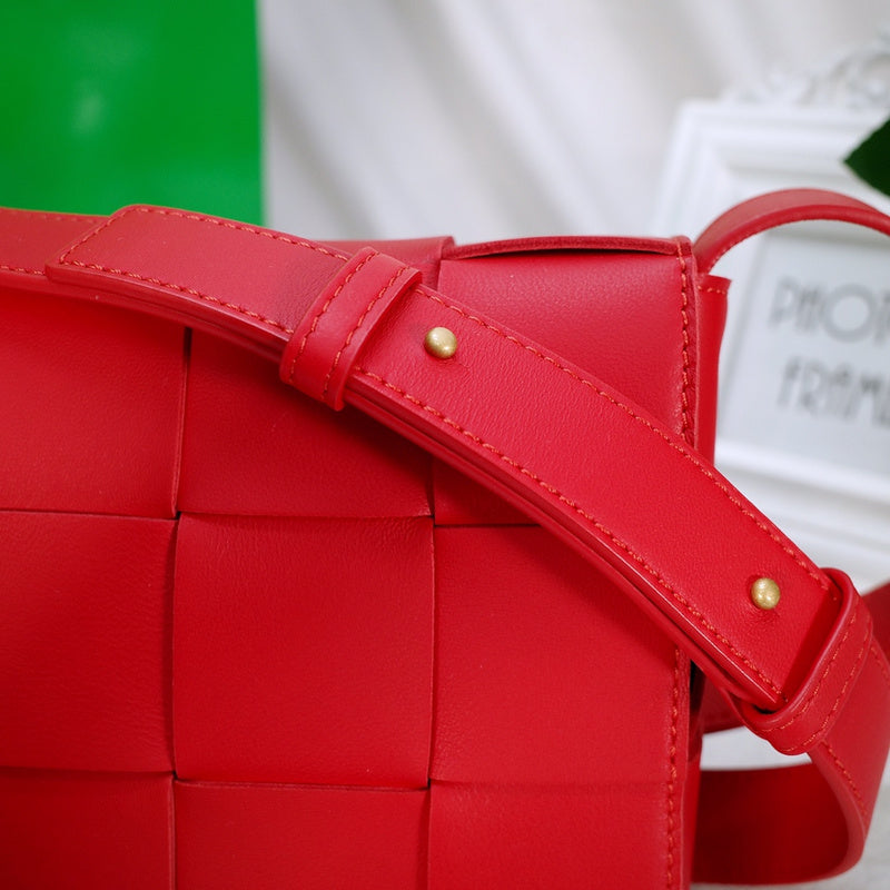 B-VENETA STYLISH HANBAGS FOR WOMEN - 117