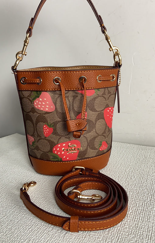 Amelia-i CAH Bags - 343