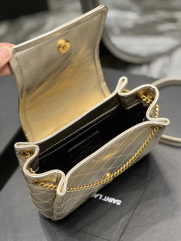 Amelia - YSL Bag - 1974