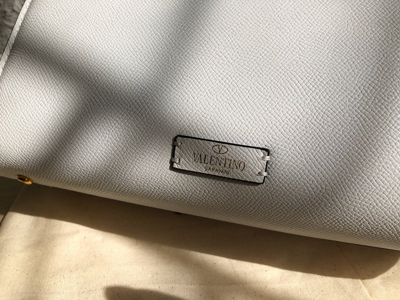 VAL LUXURY BAGS - FOR FASHION LOVERS  AFFORDABLE LUXURY BAGS- 1497