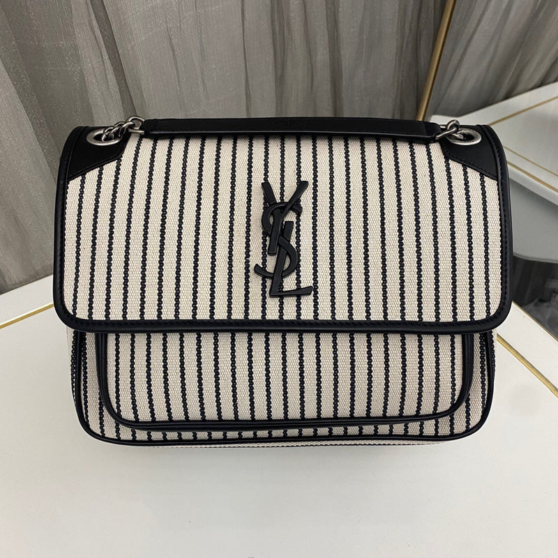 Amelia - YSL Bag - 3658