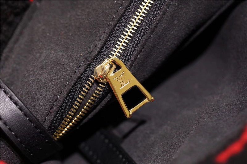 Fan Fashion Lu-Vi bags - 8664
