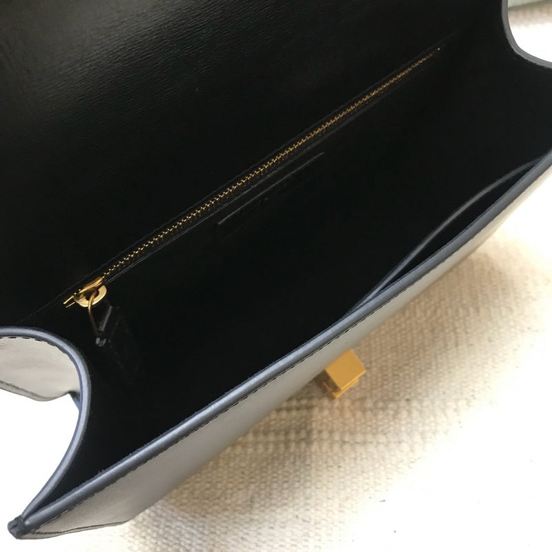 Amelia - YSL Bag - 3627