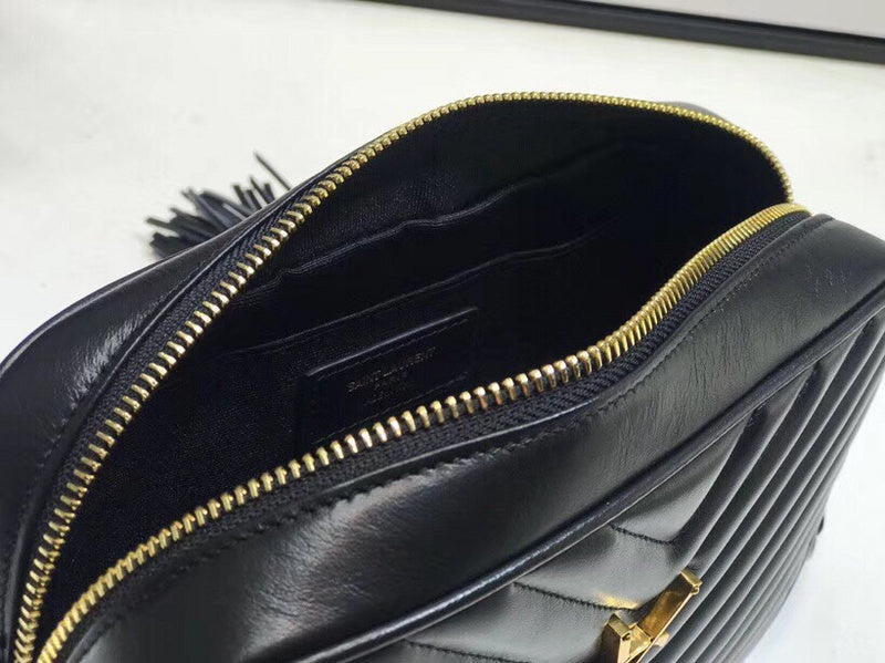 Amelia - YSL Bag - 2122