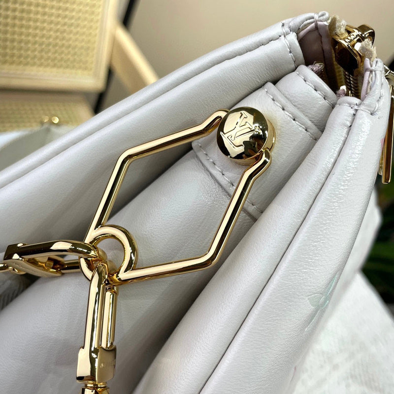 Amelia - LOV Lady Bags - 010
