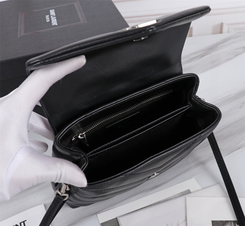 Amelia - YSL Bag - 2403