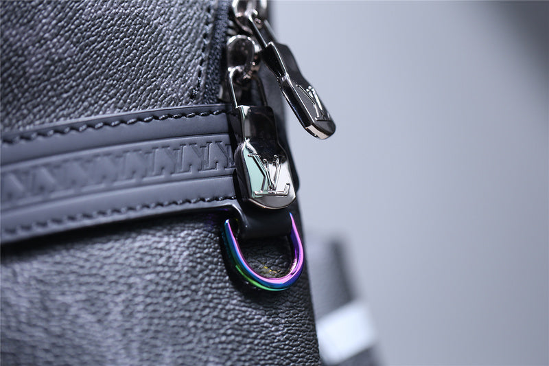 Fan Fashion Lu-Vi bags - 9771