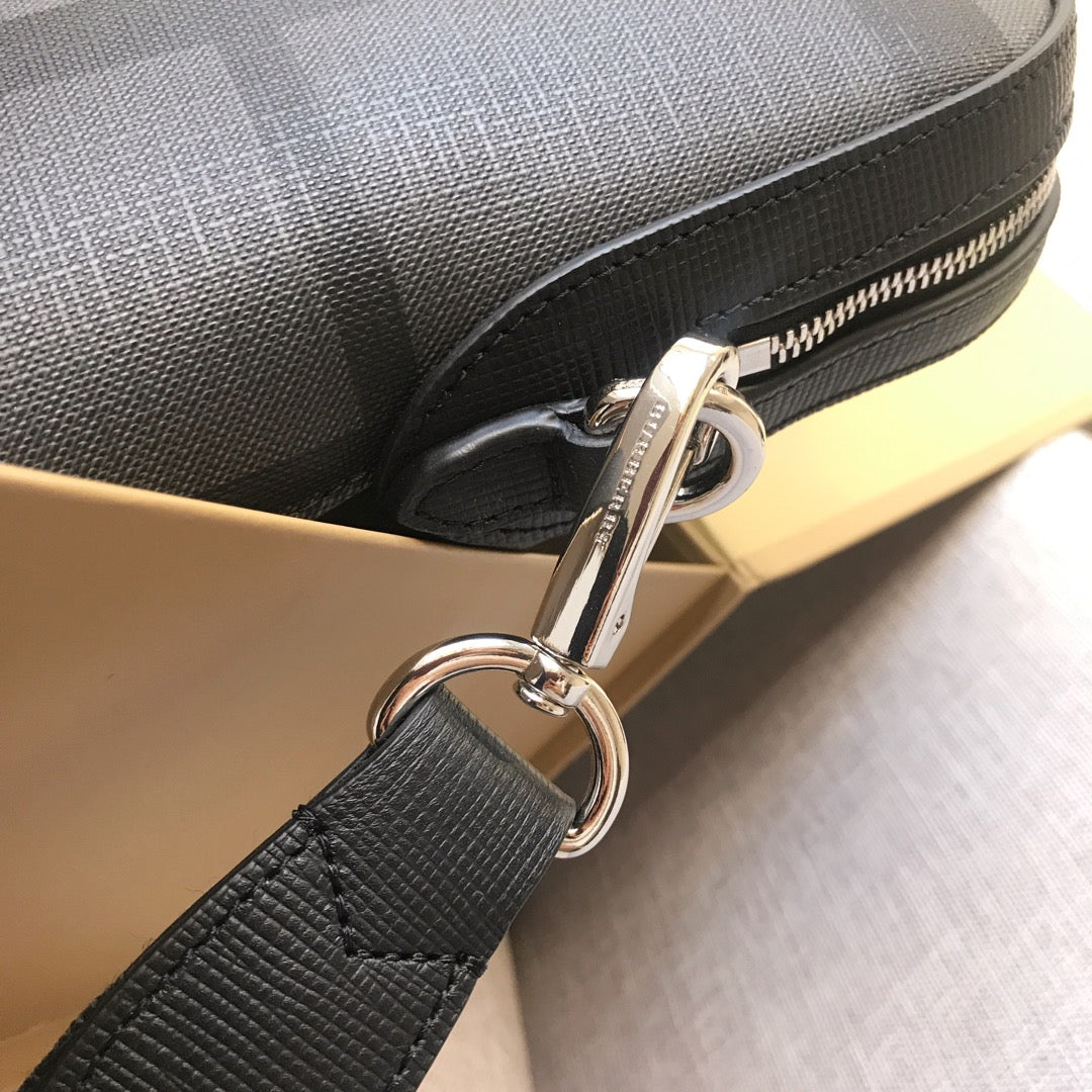B-Berry - Amelia  Ameliandon Check And Briefcase For Men, Bags 14.6in/37Amelia 80139481