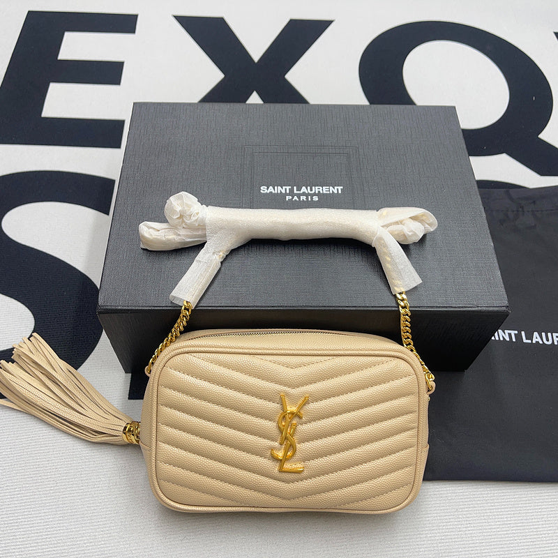 Amelia - YSL Bag - 1869