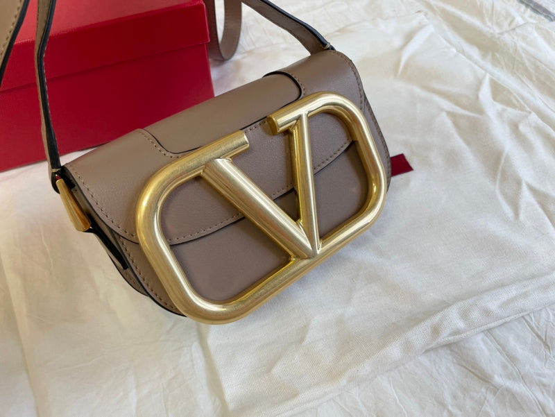 Amelia's Bag Gallery - VEL Bags - 728