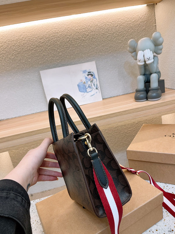 Amelia - CCH Bags - 441