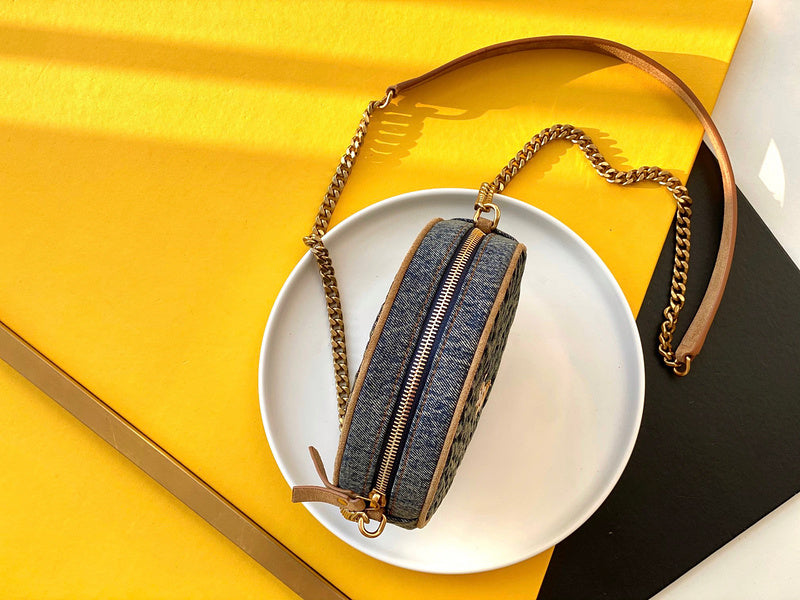 Amelia - YSL Bag - 4127