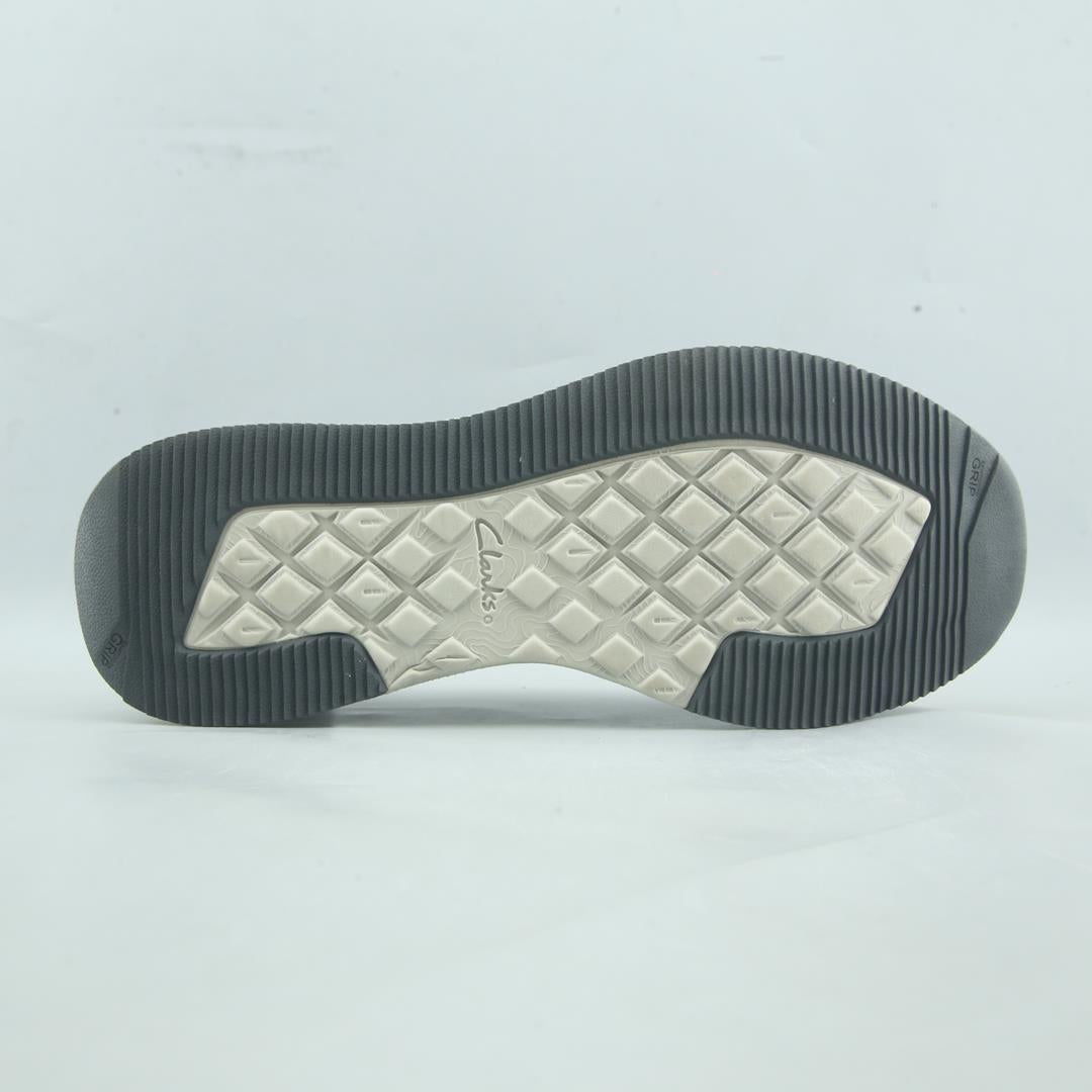 CLARKS DAVIS LOW