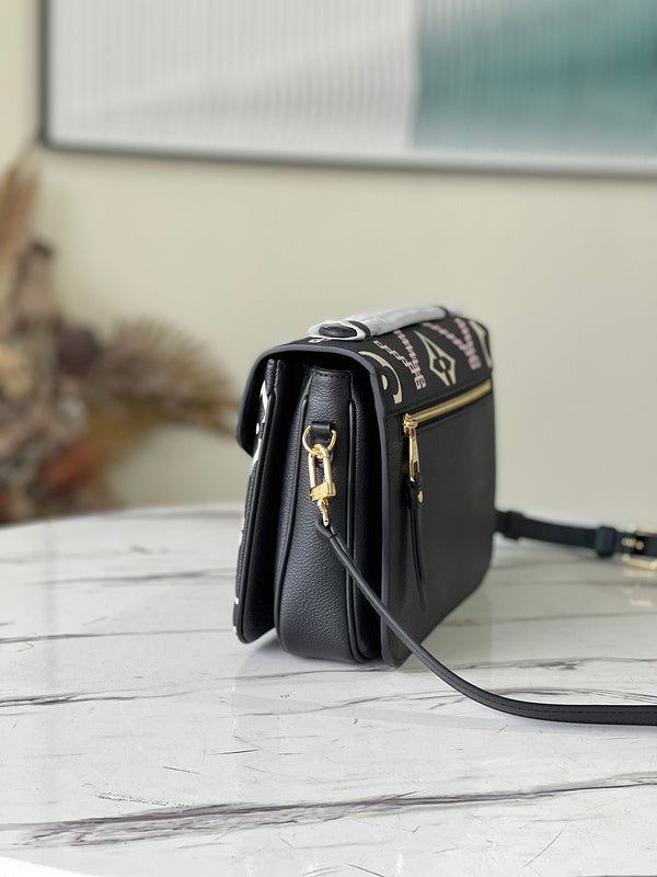 Amelia- GUKI Women Bags - 2008